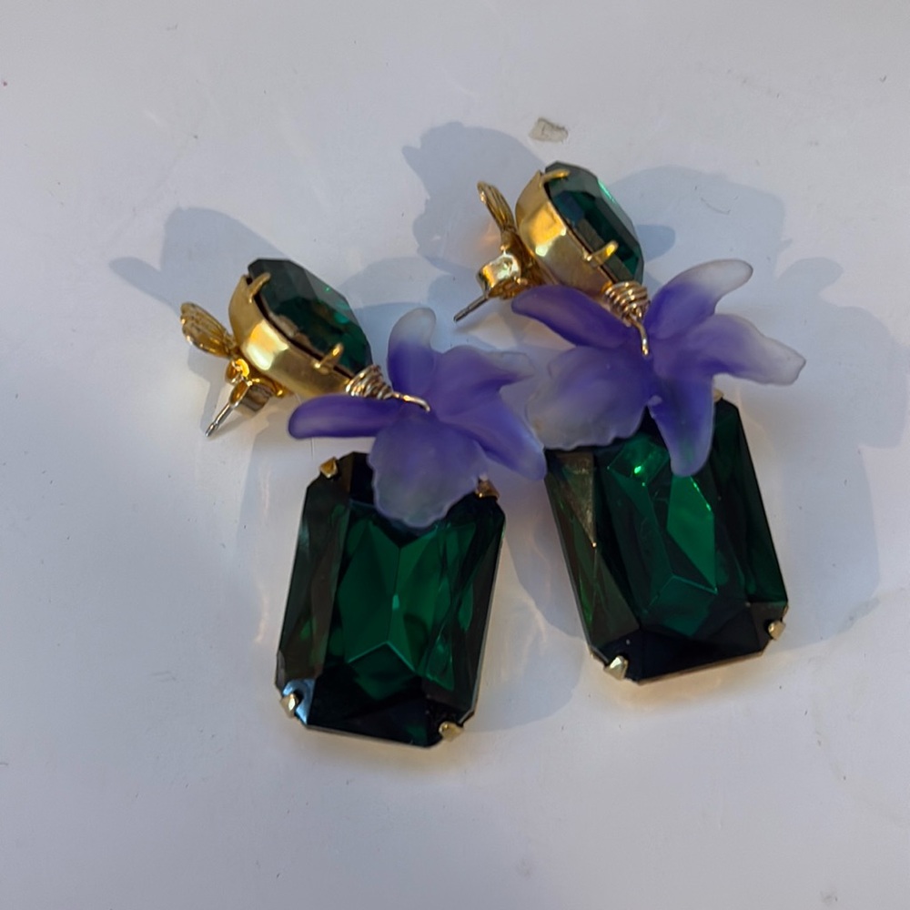 Pink reef drop earrings - green gemstone